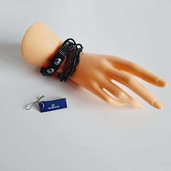 NEW Swarovski Black Fabric Crystal Stud Wrap Bracelet - Picture 5 of 8